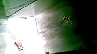 Người mẫu bị bỏ đói trong quần lót màu hồng hút cô ấy vòi phim sex hay khong che hd nước của người bạn