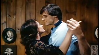 Tuyệt vời chó video sex k che cái lily LaBeau mất một phần trong phát điên có ba người