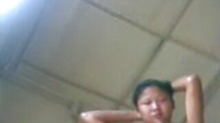 Barman và một sừng người phim sex co trang ko che quái cả hai lỗ của dâm đãng chó cái Alexis Crystal